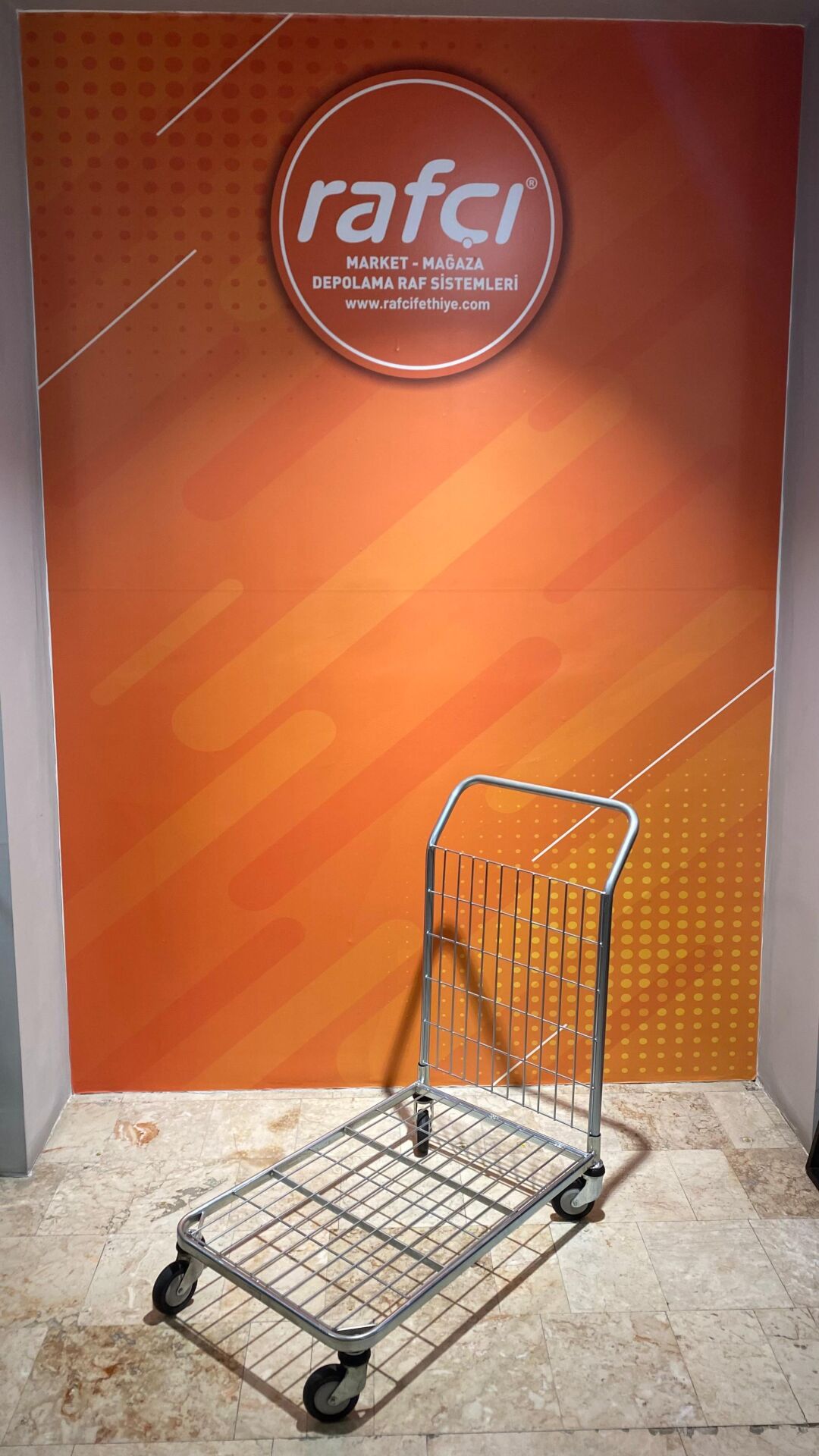 Tekerlekli Yük Taşıma Arabası